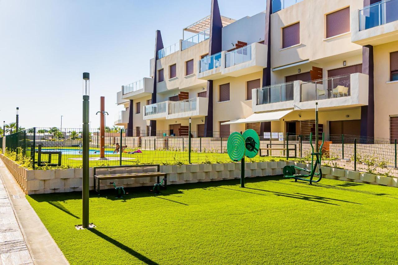 High Class 2 Bedroom Apartment With Underfloor Heating Torre de la Horadada المظهر الخارجي الصورة