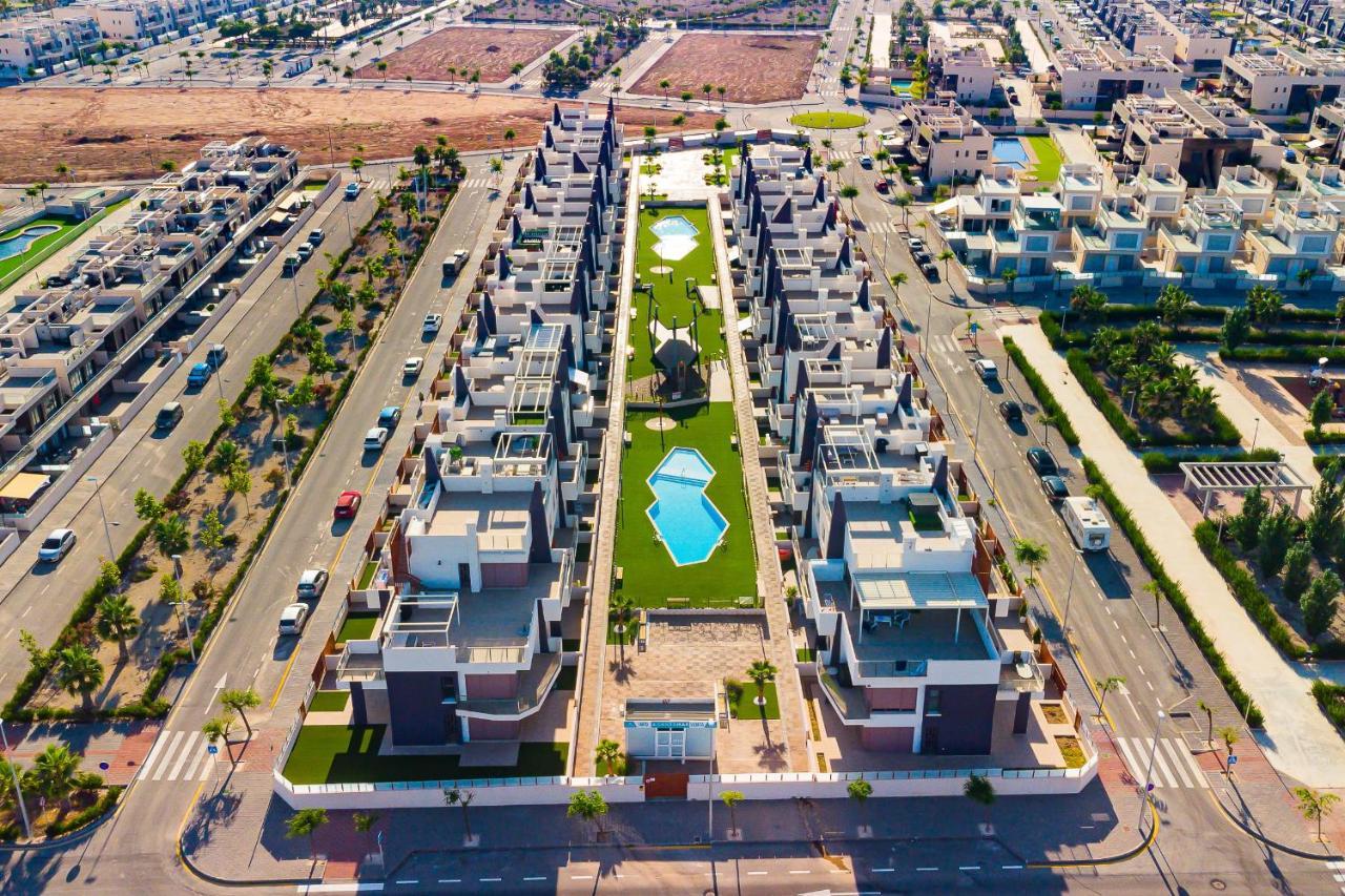 High Class 2 Bedroom Apartment With Underfloor Heating Torre de la Horadada المظهر الخارجي الصورة